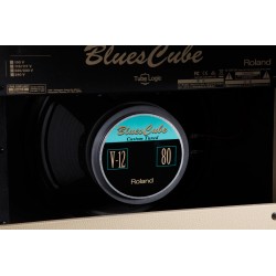 ROLAND BLUES CUBE HOT VB 30 WATT 1X12" BLONDE