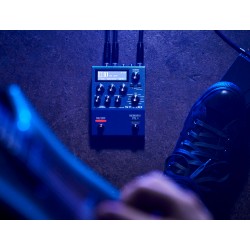 BOSS SY-200 POLYPHONIC SYNTHESIZER