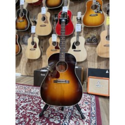 OCCASION GIBSON J45 DELUXE...