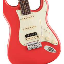 FENDER AMERICAN ULTRA LUXE VINTAGE  60S STRATOCASTER HSS Fiesta Red