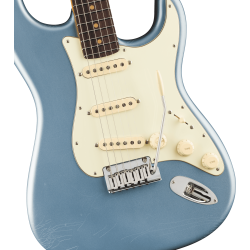 FENDER AMERICAN ULTRA LUXE VINTAGE  60S STRATOCASTER Ice Blue Metallic