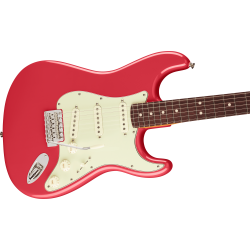 FENDER AM PRO CLASSIC STRATOCASTER FADED DAKOTA RED