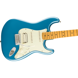 FENDER AM PRO CLASSIC STRATOCASTER HSS FADED LAKE PLACID BLUE