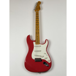 OCCASION FENDER CUSTOM SHOP 56 JOURNEYMAN FIESTA RED + ETUI