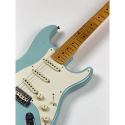 OCCASION FENDER CUSTOM SHOP STRATOCASTER  58 JOURNEYMAN DAPHNE BLUE + ETUI